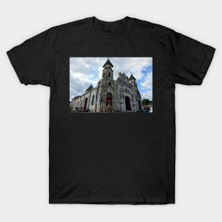 Nicaragua - Granada Iglesia Guadalupe T-Shirt